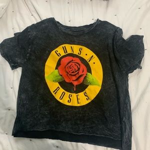 guns n’ roses shirt